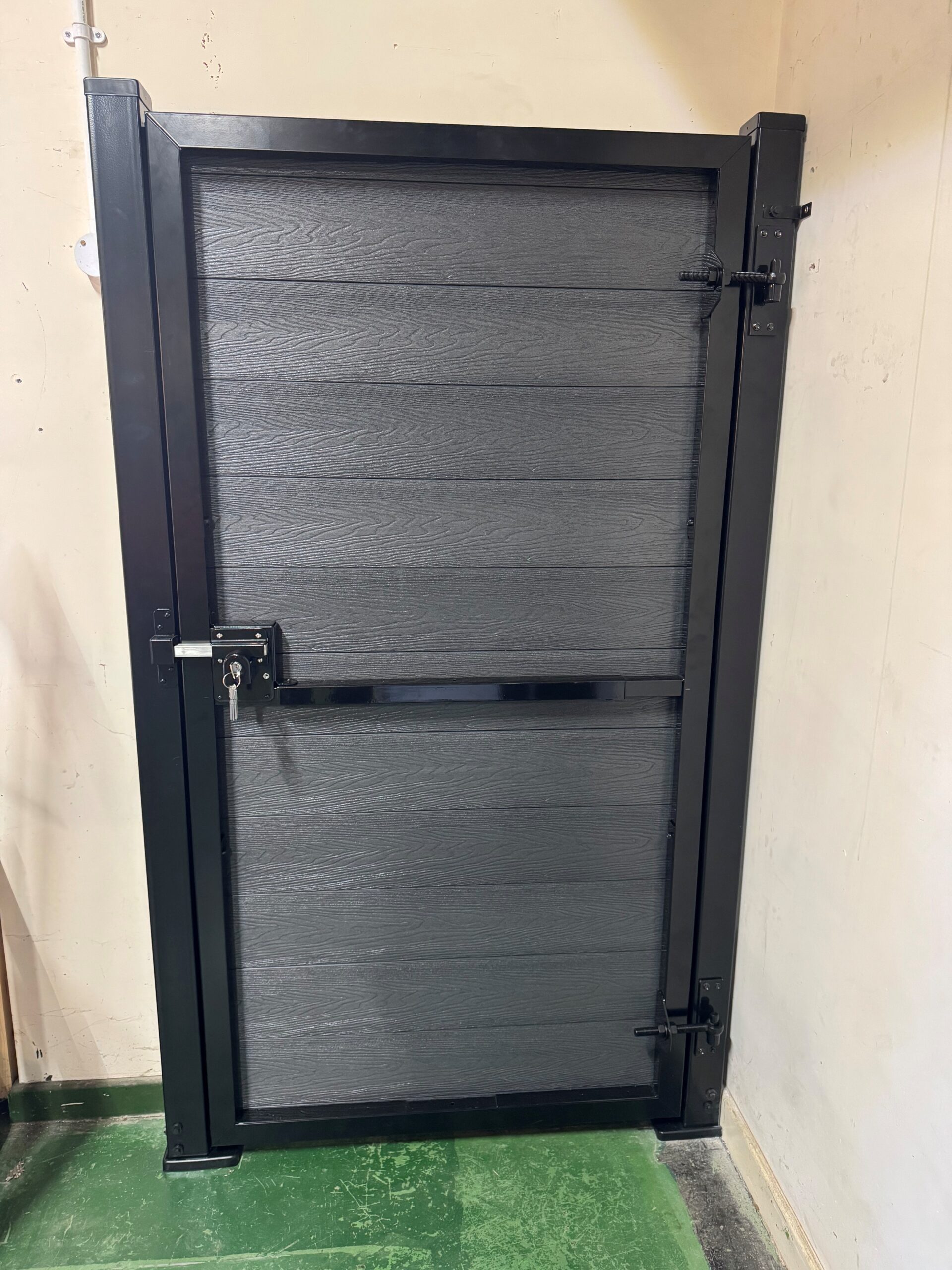Durapost VISTA Composite Gate - Image 7